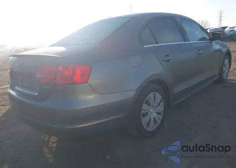 2013 Volkswagen Jetta 2.5L Se from USA, damaged, VIN 3VWDP7AJ9DM250575